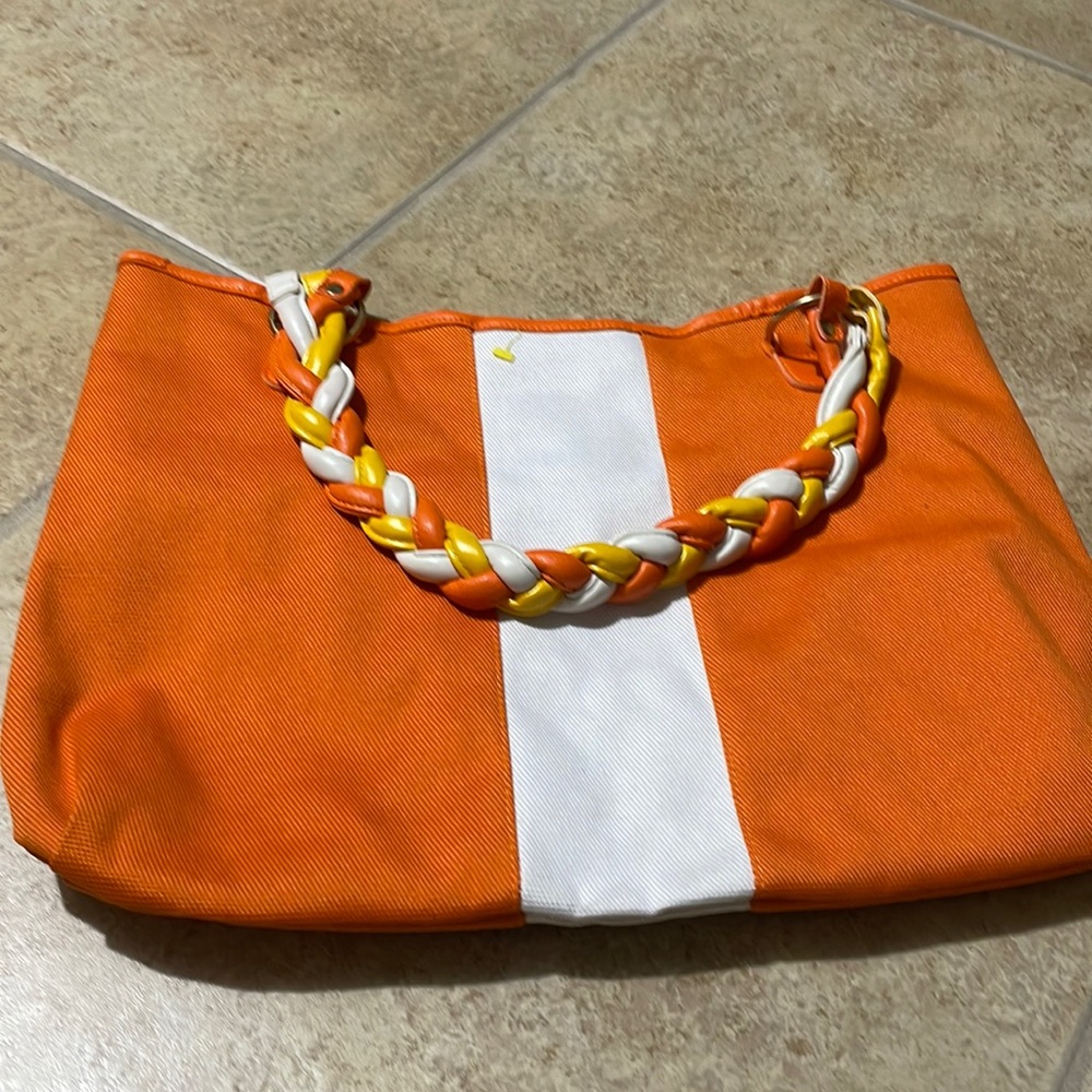 Clarins tote